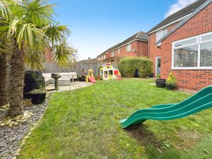 Photo 22- click for photo gallery